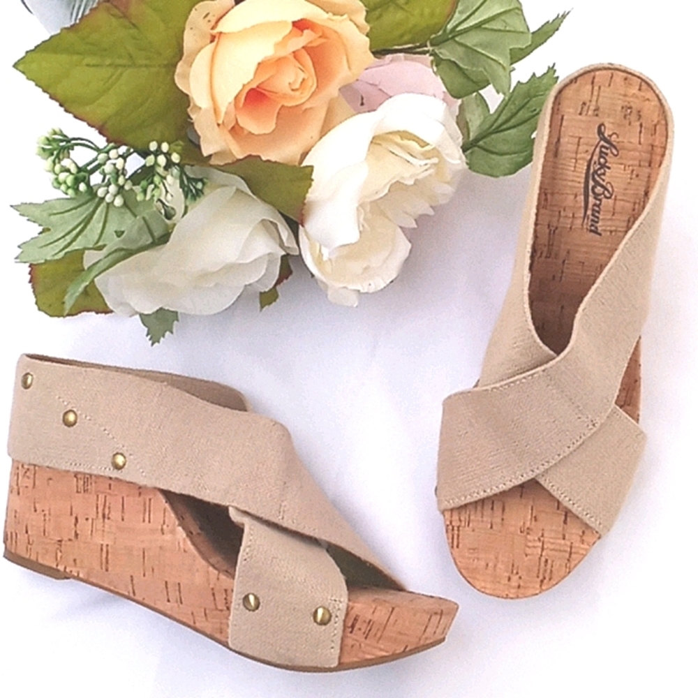 Lucky Brand Slides